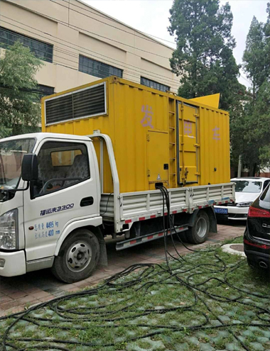 信丰发电车出租-柴油发电机组排烟系统设计要求及其考虑因素